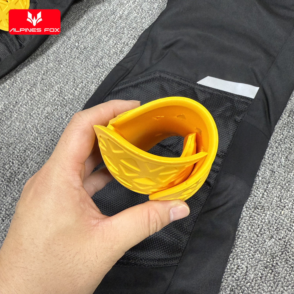 Pantaloni da Moto con Protezio - Motorcycle Gear Protection Levels recensione e prezzo